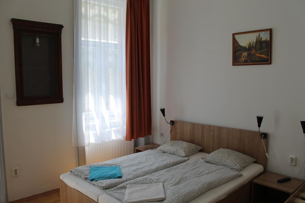 Capital Guesthouse Budapest Eksteriør bilde