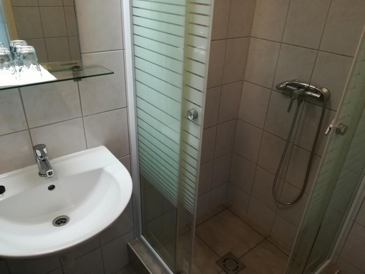 Capital Guesthouse Budapest Eksteriør bilde